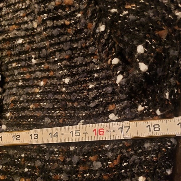 BCBG Alpaca Trench Coat size Medium knit speckled raised seams lagen look - Picture 5 of 12